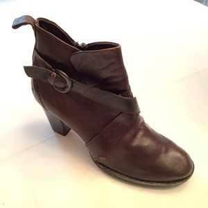 Born Strap buckle Ankle Booties Size 10